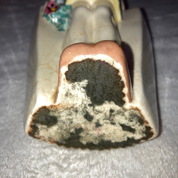 vintage 1930s Little girl in blue dress figurine vase Weil Ware CA Pottery 10" - Picture 7 of 8